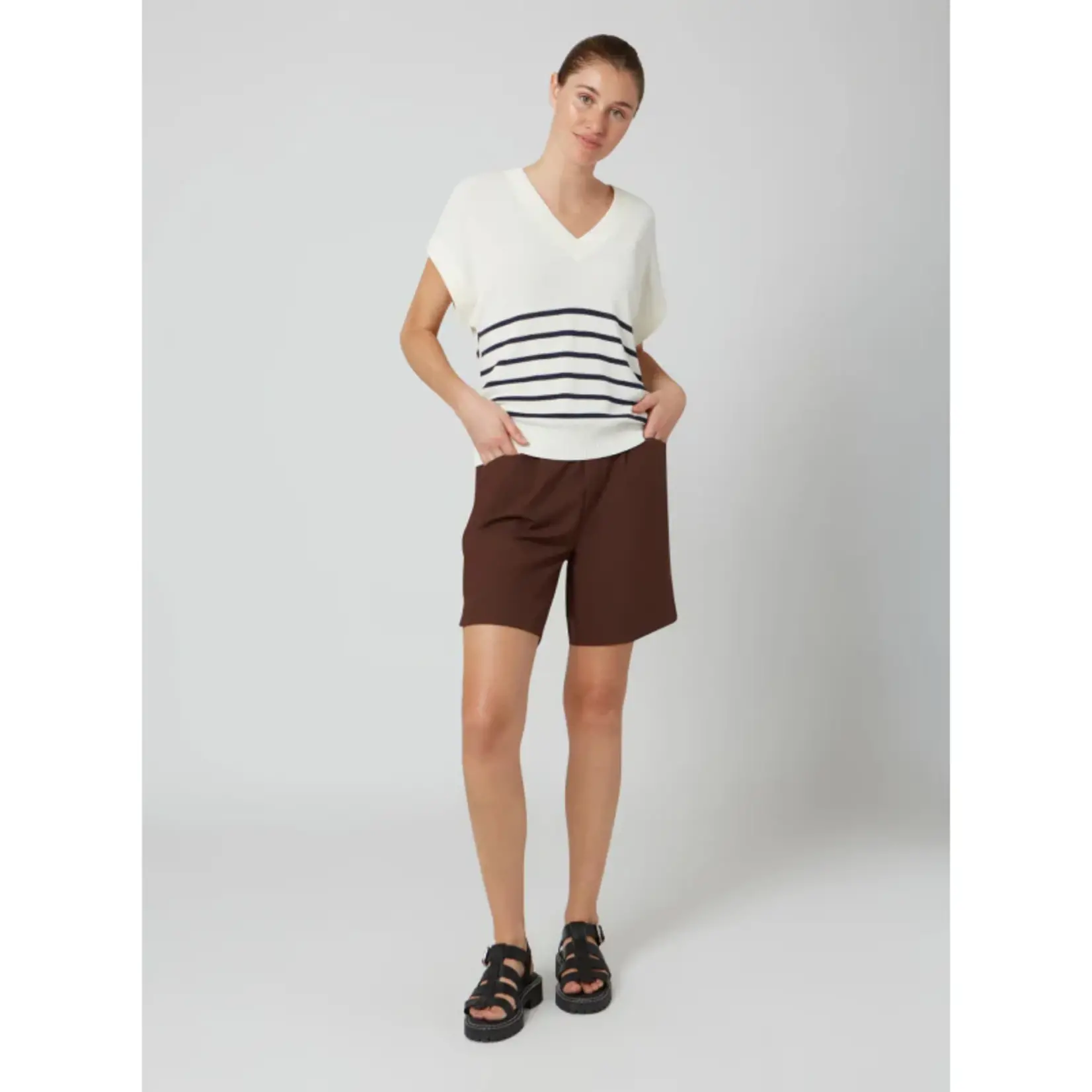 FIG FINAL SALE FIG ABERDEEN VEST PEARL L