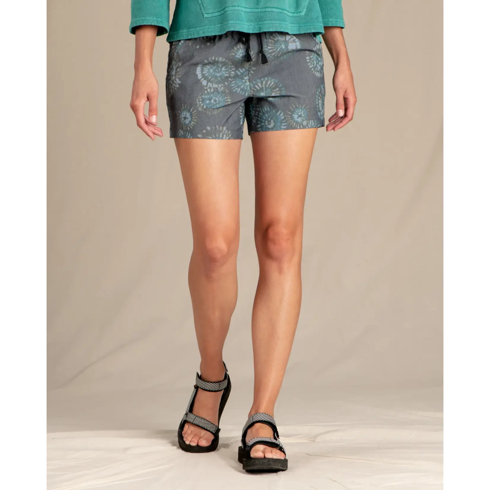 Toad & Co FINAL SALE - Toad & Co W'S BOUNDLESS SHORT TRUE NAVY TIE DYE PRINT XL