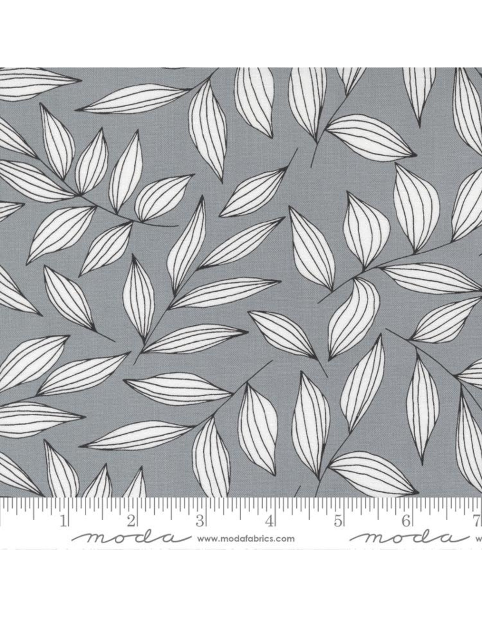 PD's Moda Collection Create, Leaves in Steel, Dinner Napkin