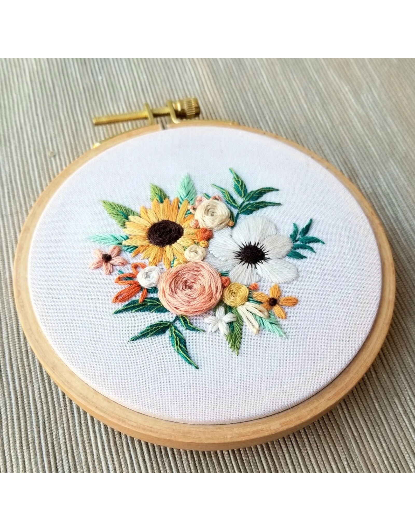 Jessica Long Embroidery Cozy Harvest, Beginner Embroidery Kit
