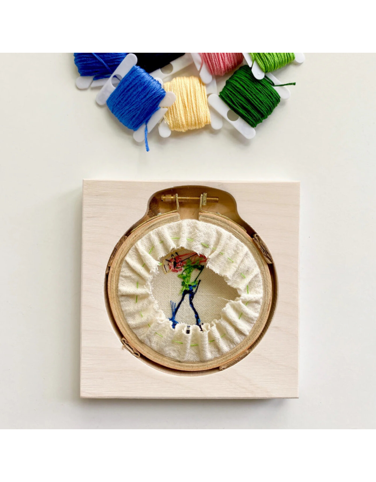 Modern Hoopla Square Hoop Frame in Natural for 6" Embroidery Hoop