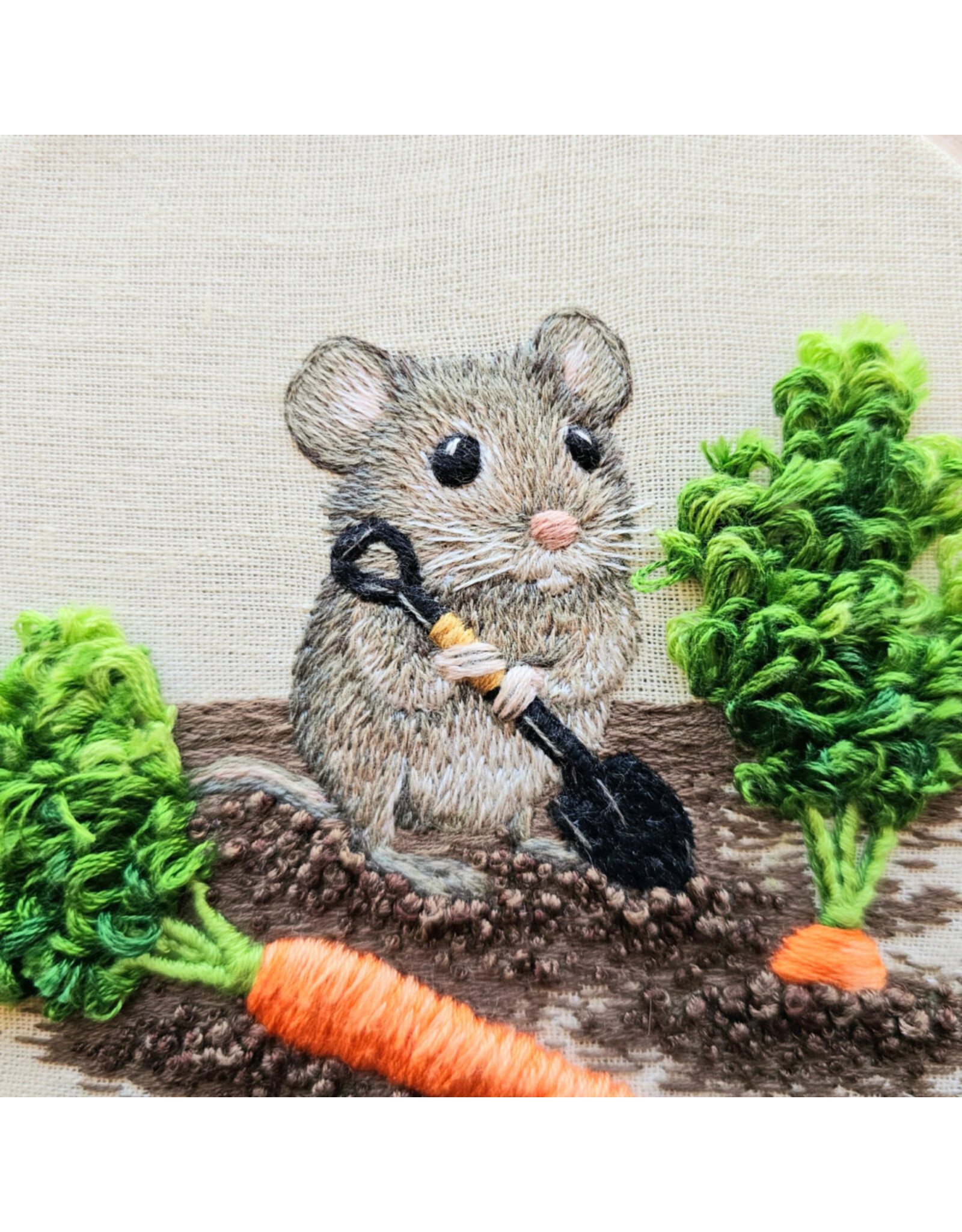 Jessica Long Embroidery Garden Mouse, Embroidery Kit