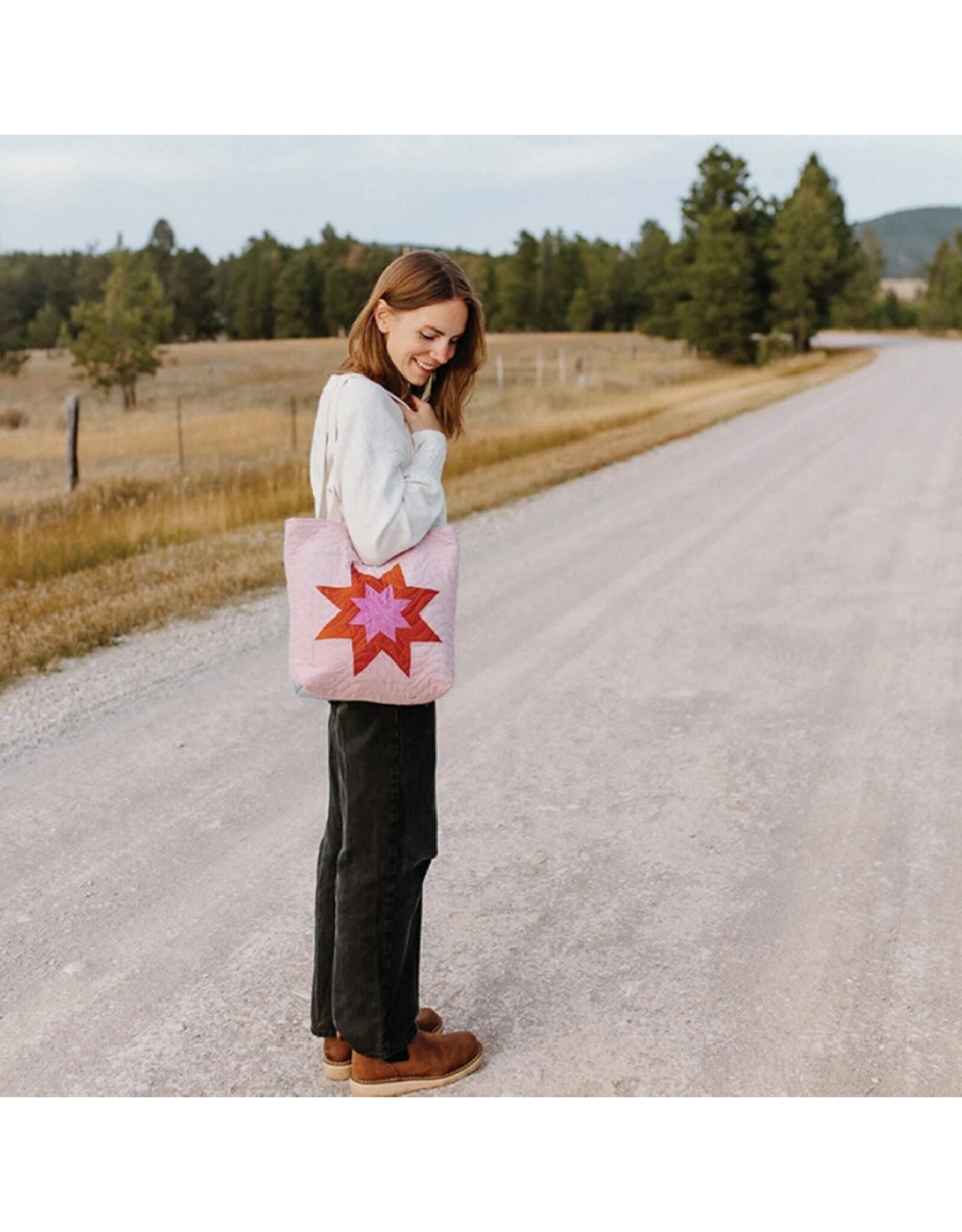 C&T Publishing Lone Star Legacy Quilts by Lindlee Smith