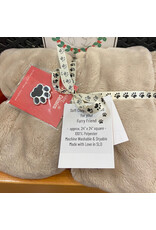 Picking Daisies Plush Pet Blanket - 24" x 24"