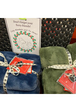 Picking Daisies Plush Pet Blanket - 24" x 24"