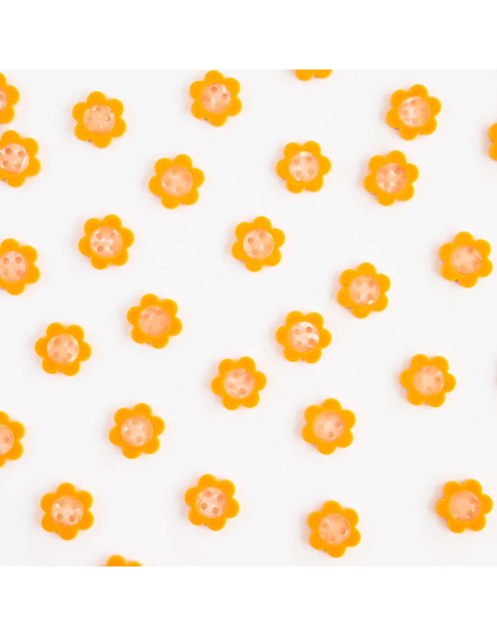 Sarah Hearts Buttons, Yellow Daisy, Small 5/8"