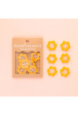 Sarah Hearts Buttons, Yellow Daisy, Large 1"