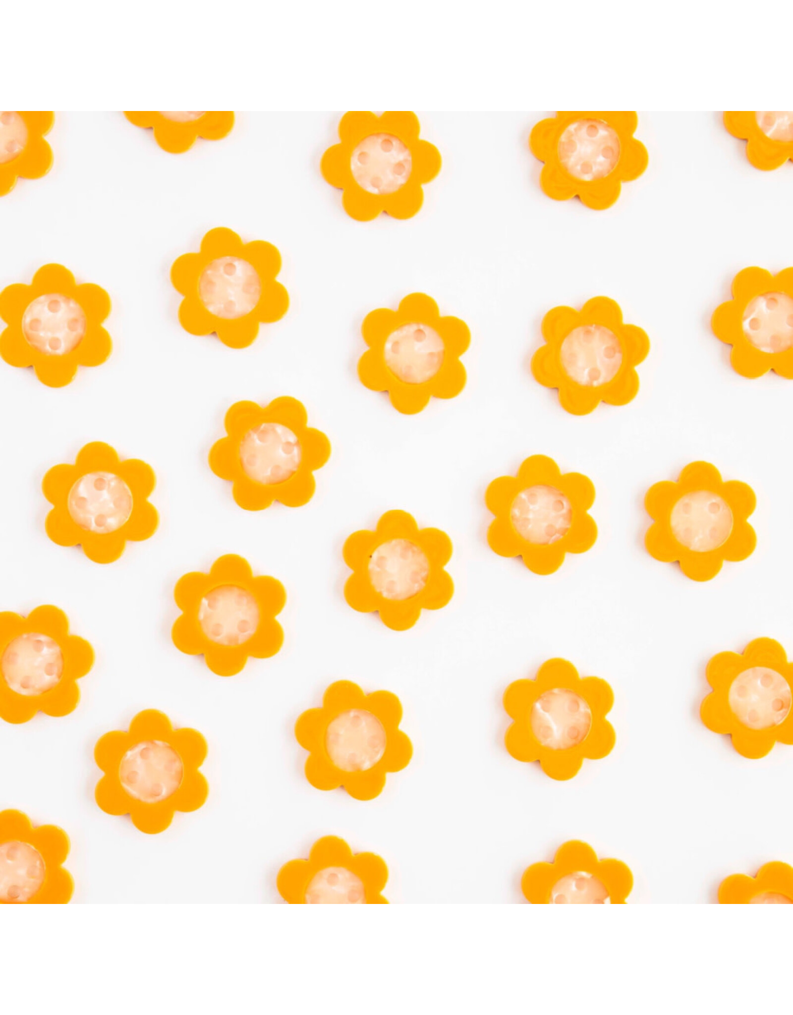 Sarah Hearts Buttons, Yellow Daisy, Large 1"