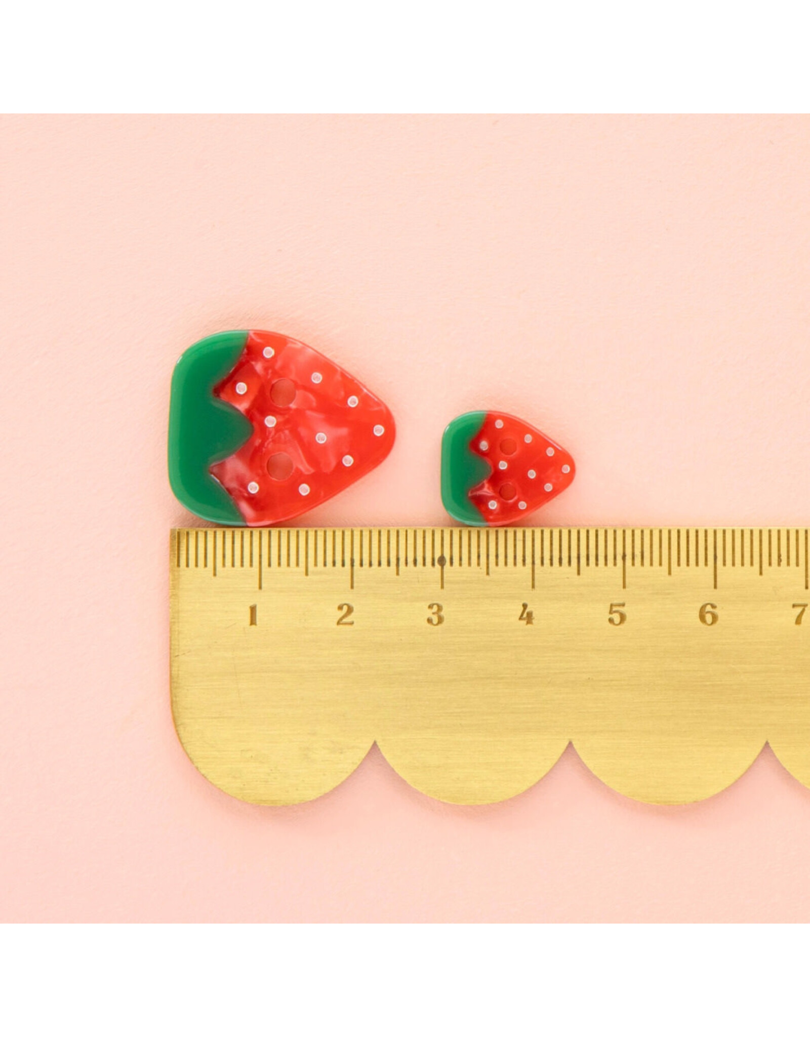 Sarah Hearts Buttons, Strawberry, Small 5/8""