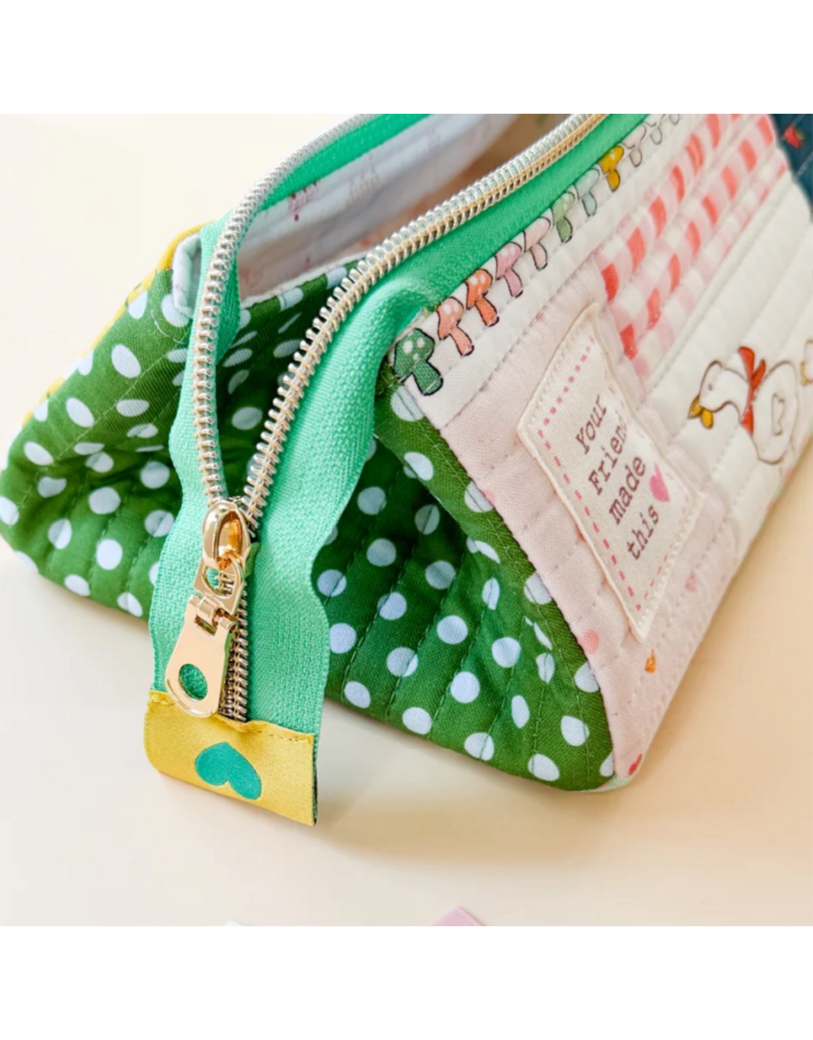 Minki Kim ON ORDER-Open Up Box Pouch Pattern