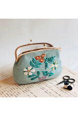 Zakka Workshop Vintage Floral Purse, Pattern and Hardware Kit