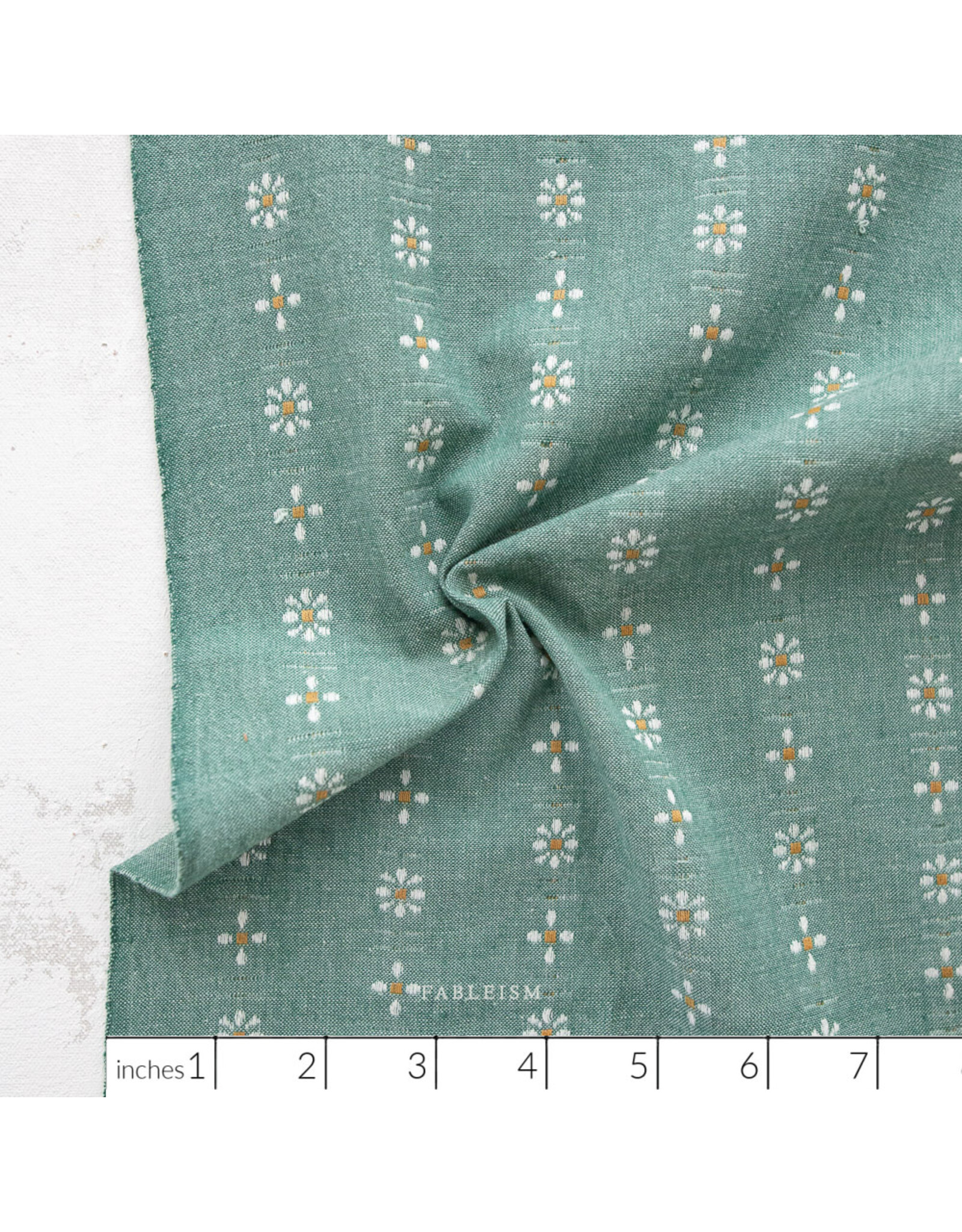 Fableism Forest Forage, Daisies in Spring, Fabric Half-Yards