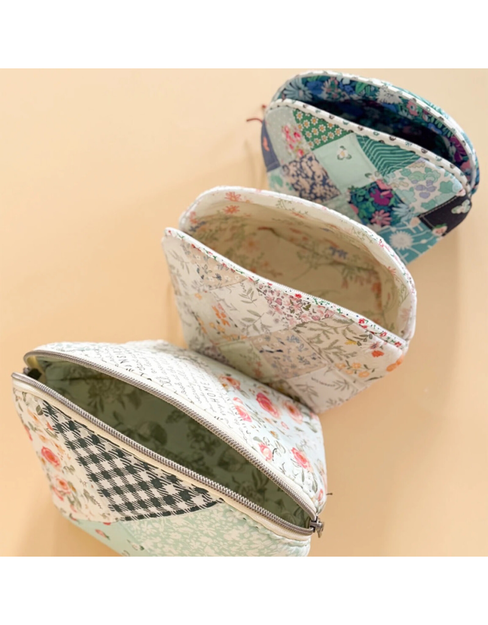 Minki Kim Criss Cross Pouch Set Pattern