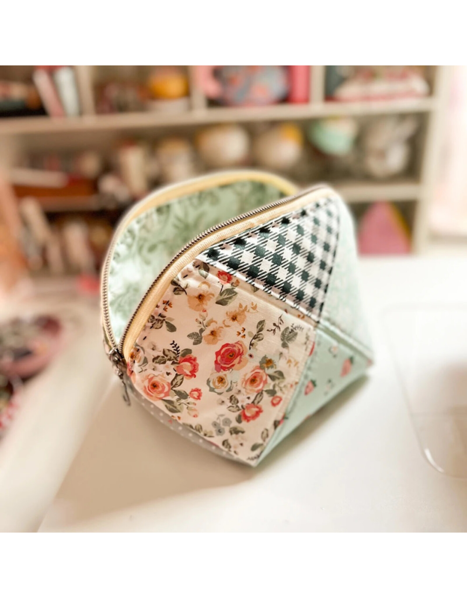 Minki Kim Criss Cross Pouch Set Pattern