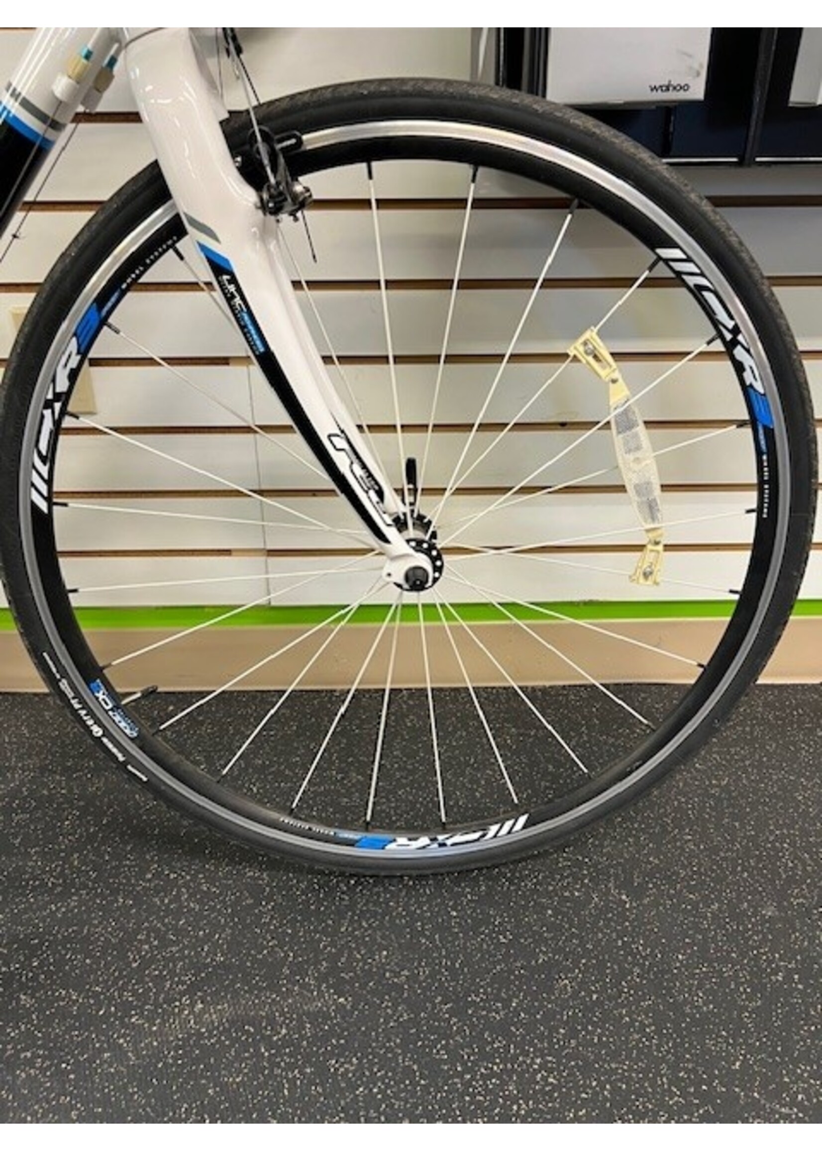 Felt Used 2011 Felt F75X Road/Gravel Bike Size 53cm/ Medium White/Black/Blue