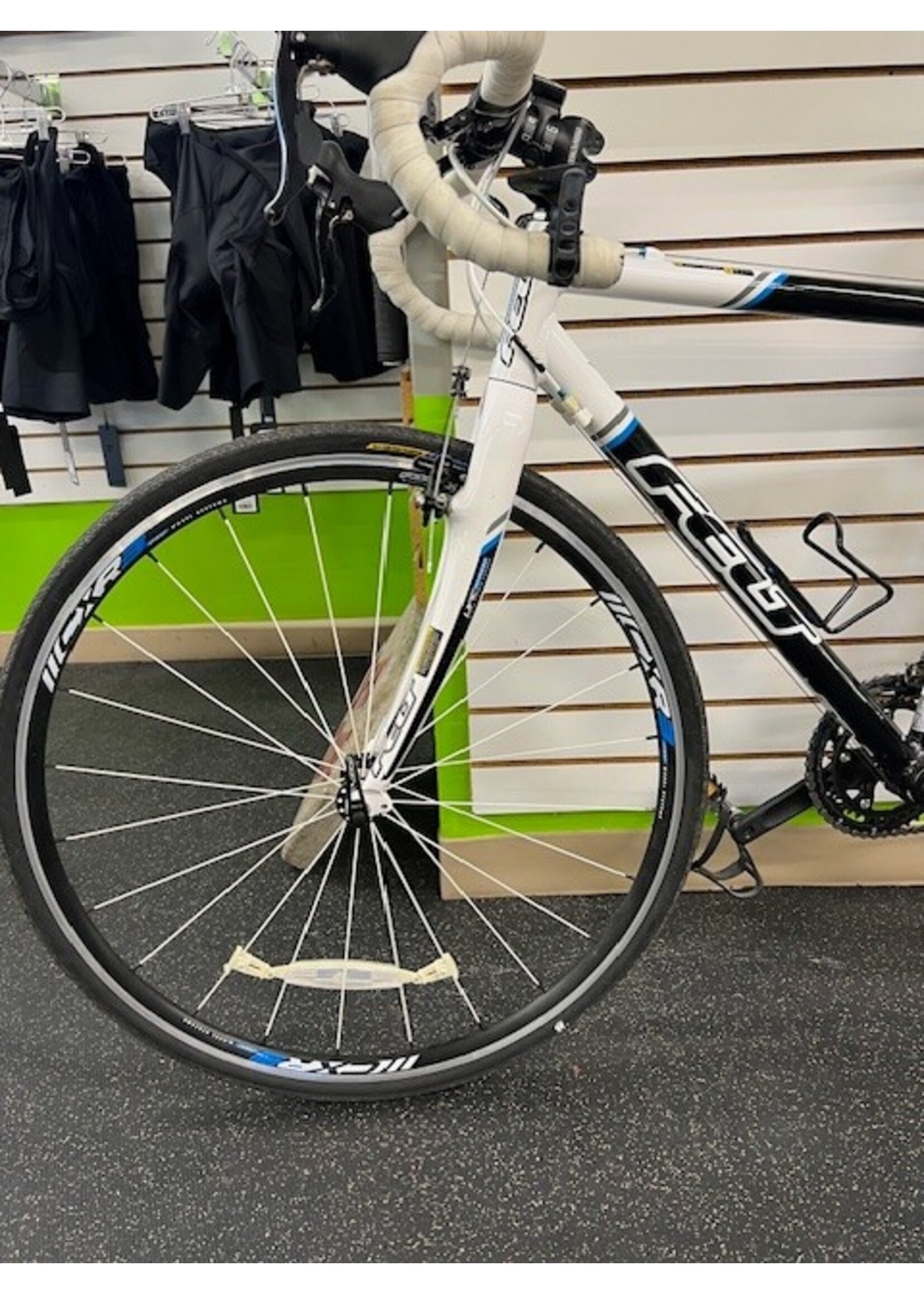 Felt Used 2011 Felt F75X Road/Gravel Bike Size 53cm/ Medium White/Black/Blue