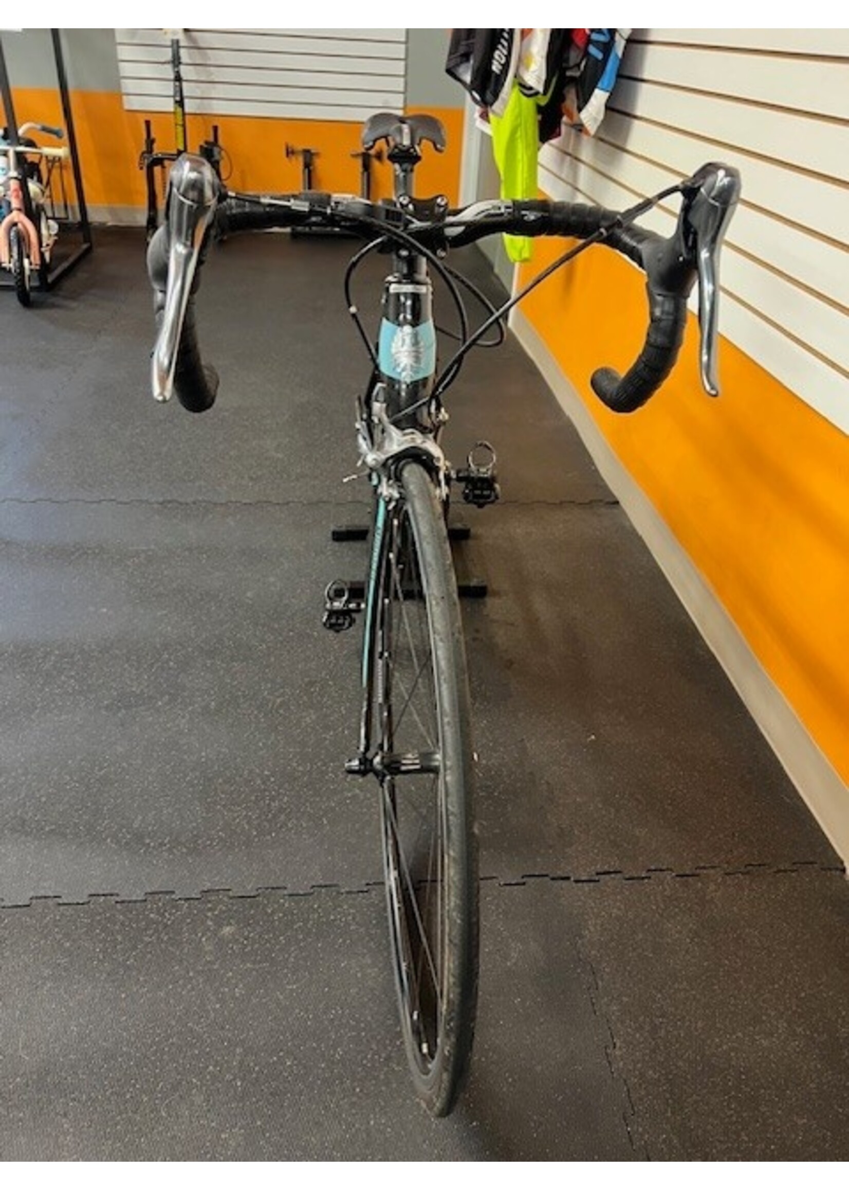 bianchi Used 2007  Bianchi 928 C2C, carbon frame, Shimano Dura-Ace components  53/54cm