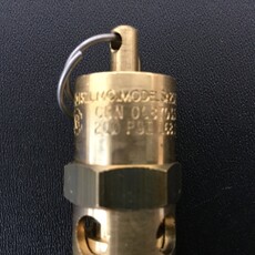 AIR SAFETY RELIEF VALVE HARD SEAT 1/4 NPT, 200PSI