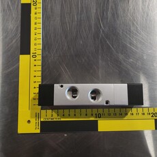 AIR VALVE 1/2 CLOSED CENTER DOUBLE PILOT, 5-PORT, 4-WAY, 3-POSITION