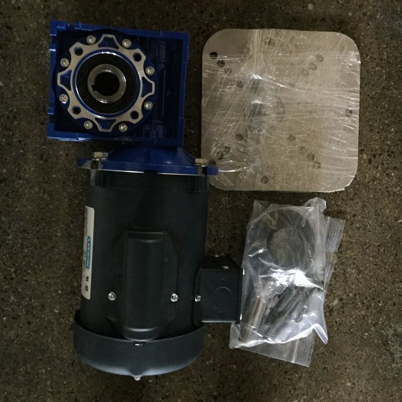 ALFA-LAVAL / CENTURY / DARIKOOL / DEC / DeLAVAL MILK COOLER AGITATOR GEARBOX W/  MOTOR, 5747822 STANDARD MOUNTING PLATE, & 5705582M 3/4 FINE THREAD SHAFT