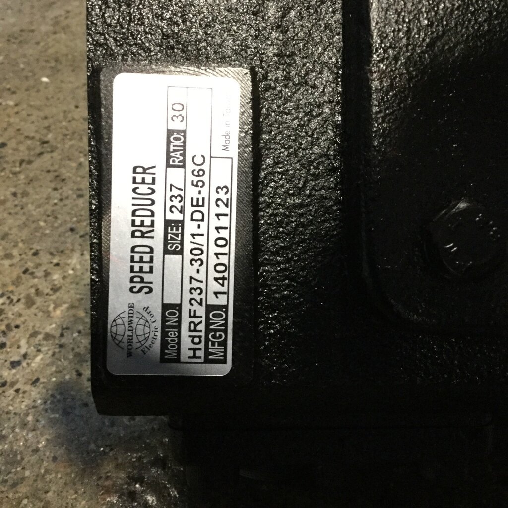 CROWD GATE GEARBOX 30:1 X 1-1/8 SHAFT dia.