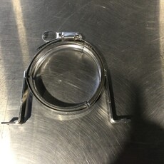 BECO 2-1/2 S/S CLAMP BRACKET