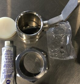 MUELLER SILO VALVE 3" CLAMP X THREAD W/ LOCKING CAP, NUT,  & EXTRA O-RINGS