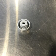 MUELLER GRAY NYLON DRAIN PLUG 1-1/2 ID