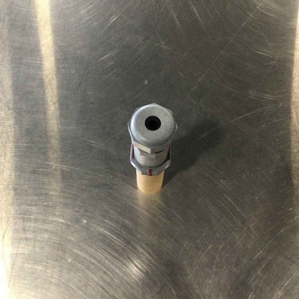 MUELLER MAGNETIC FLOW SWITCH NORMALLY OPEN 5" NPT