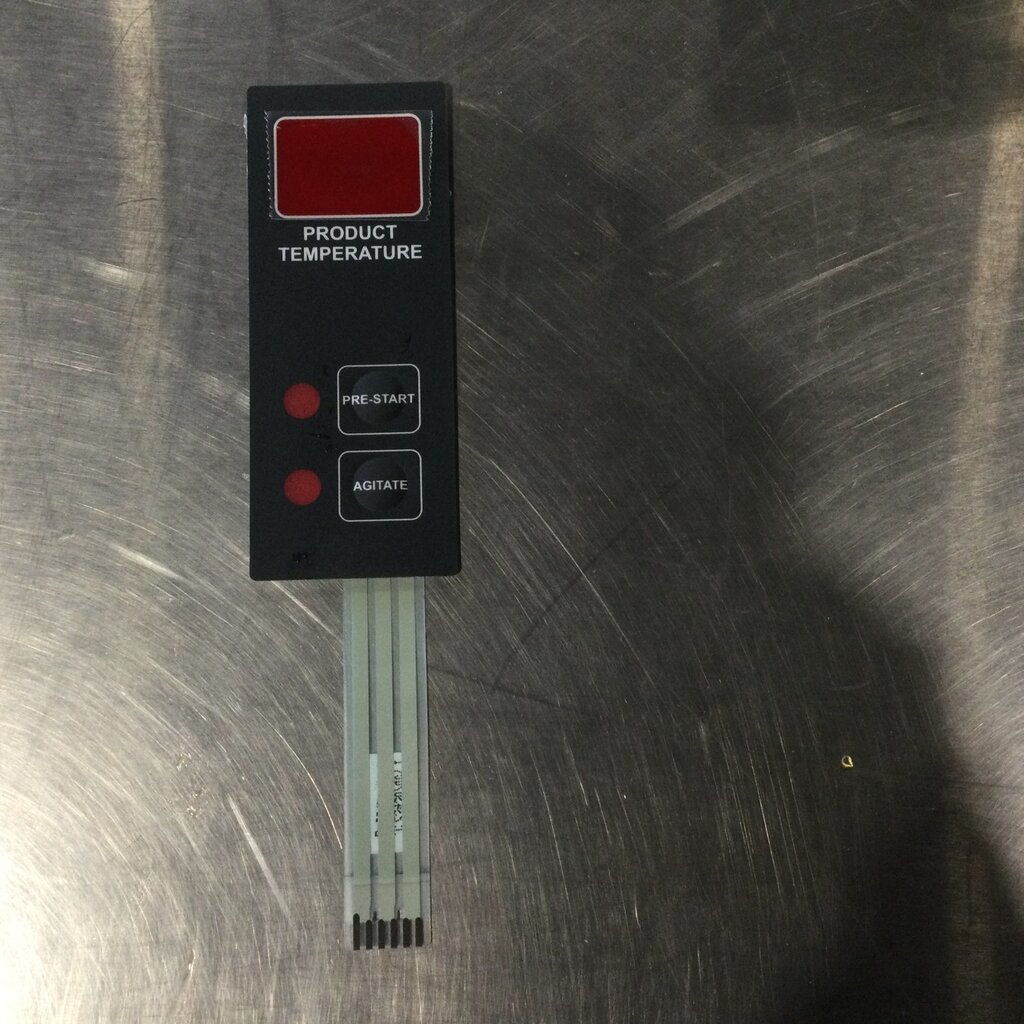 MUELLER HIPERFORM FACEPLATE W/ SWITCH