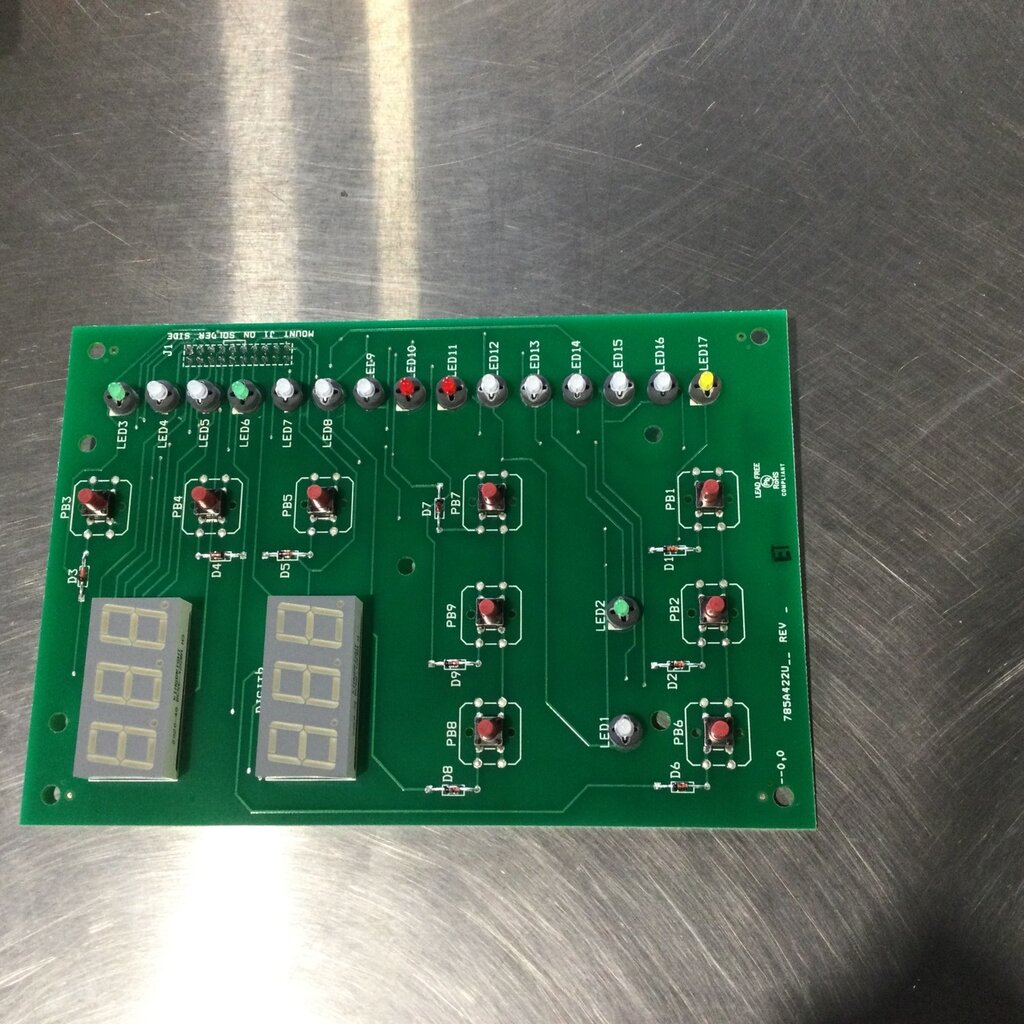 WHRL 15/30-TON CHILLER DISPLAY CIRCUIT BOARD