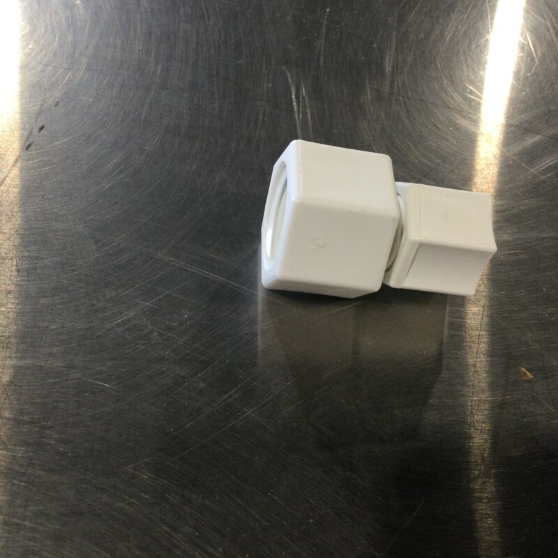 3/8 X 1/2 FEMALE CONNECTOR