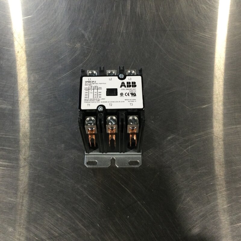CONTACTOR - 3-POLE - 40A - 208/240VAC