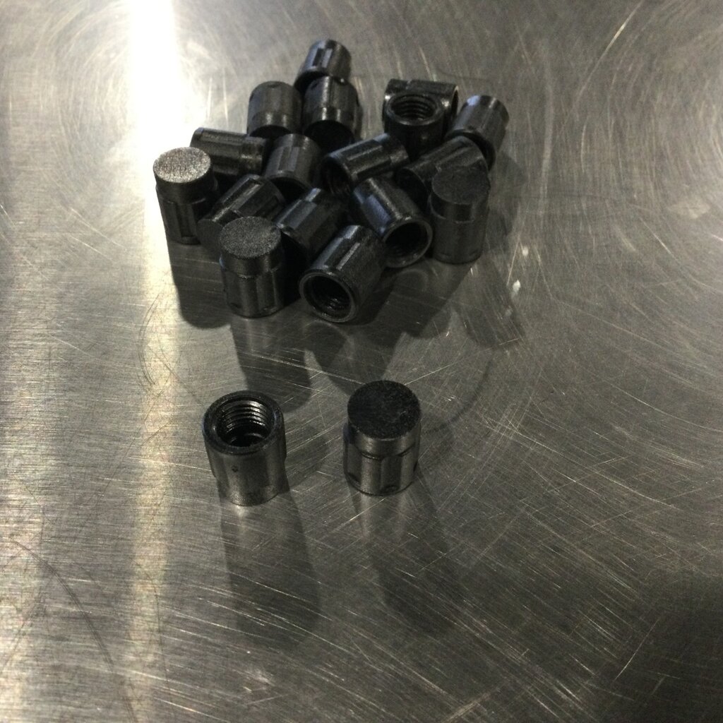 PLASTIC BLANKING CAP