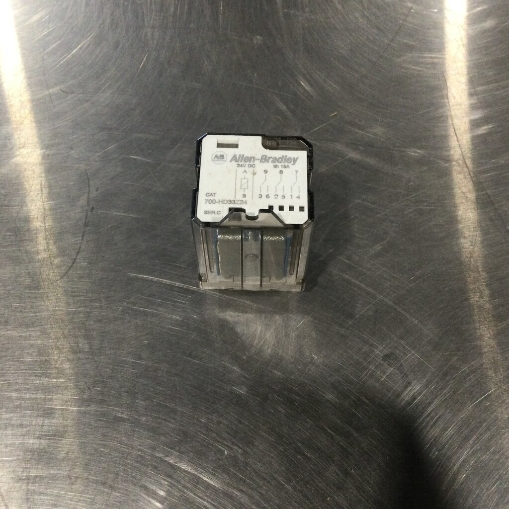 MUELLER HIPERFORM RELAY SWITCH 3PDT, 24VDC, 10A