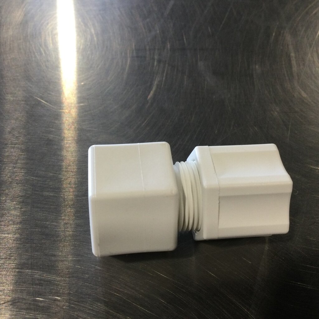 1/2 X 1/2 FEMALE CONNECTOR