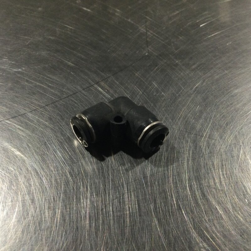 AIR FITTING 90° ELBOW 1/4 UNION