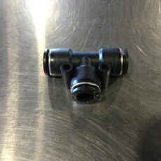 AIR FITTING TEE UNION T3/8