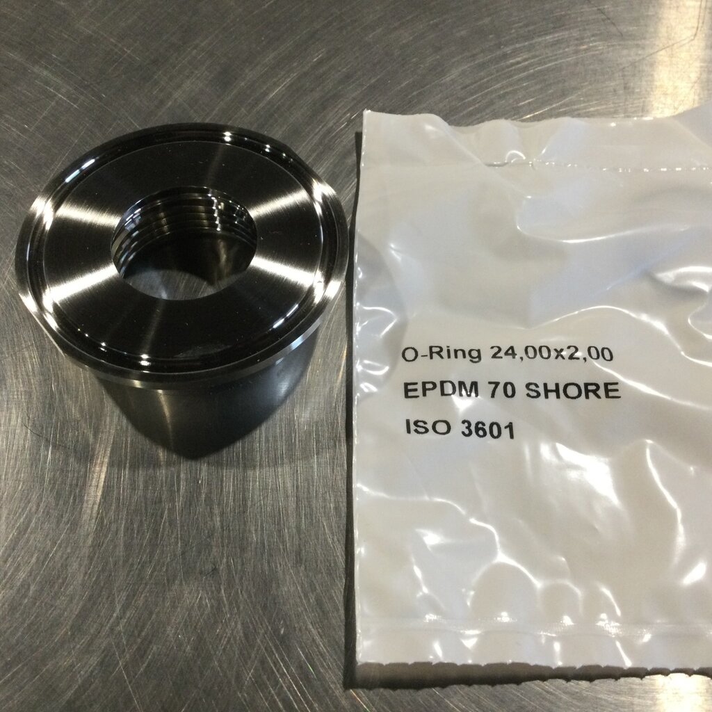 2" TRI-CLAMP TO VARIO ADAPTER W/ SEALING RING (E30123)