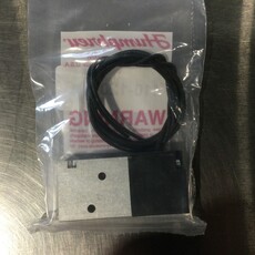 4-WAY DIRECT ACTING SOLENOID VALVE, 120VAC, 50/60Hz, 4.5 WATTS, 125 PSI, 1/8-27 PORTS