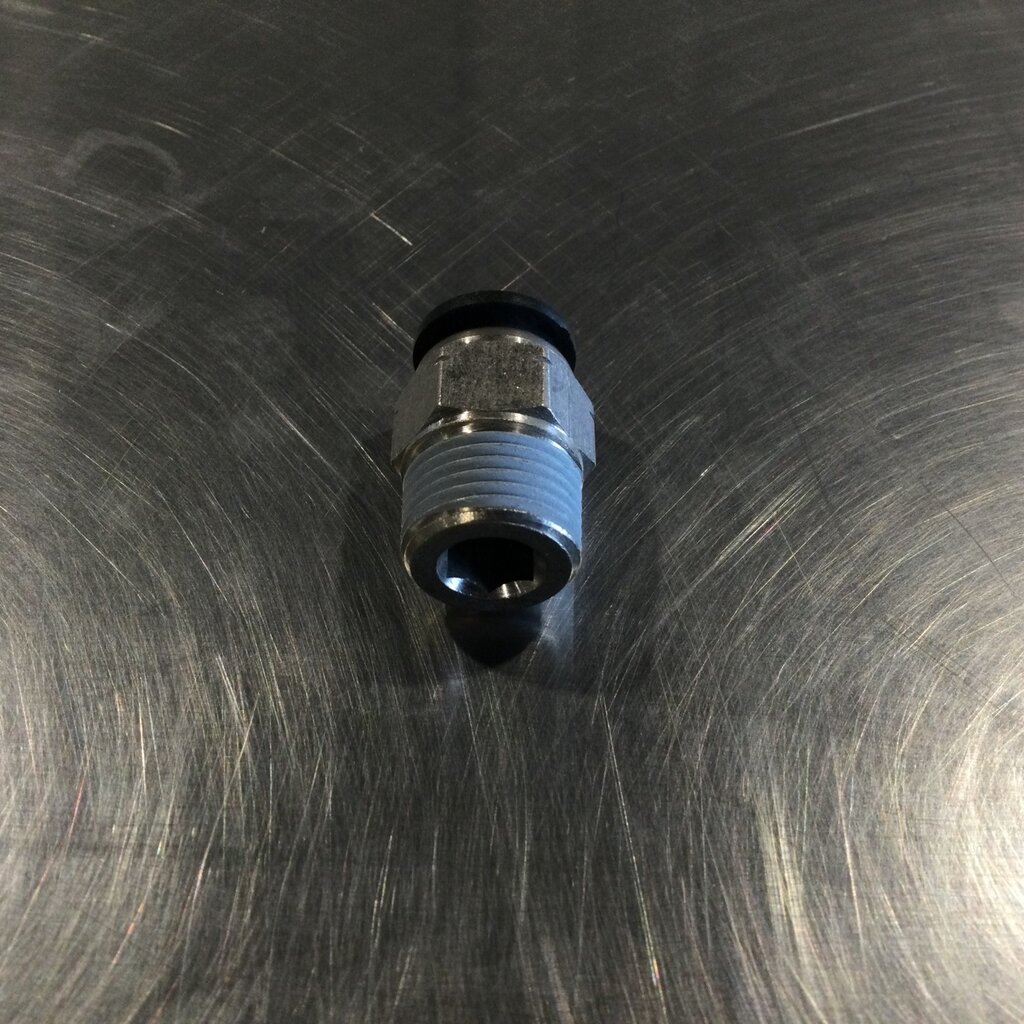 AIR FITTING STRAIGHT T3/8 X 3/8 MPT