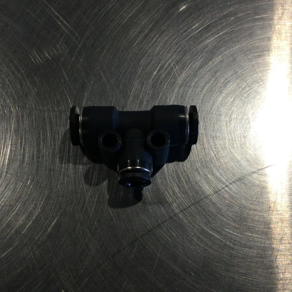 AIR FITTING TEE REDUCING T1/4 X T5/32