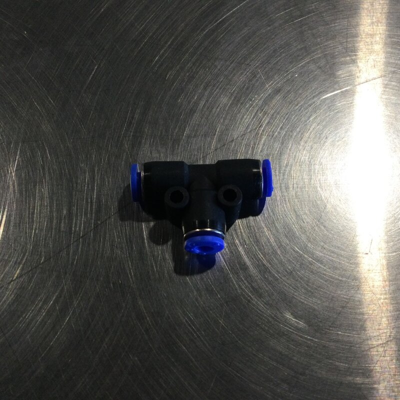 AIR FITTING TEE UNION T5/32