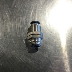 AIR FITTING STRAIGHT BULKHEAD T3/8