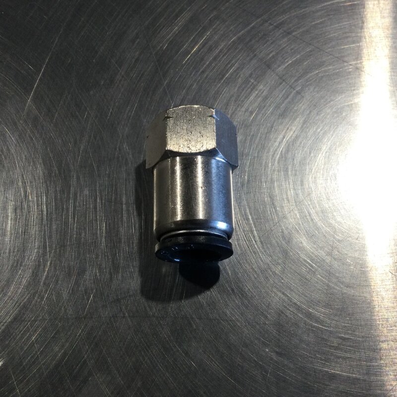 AIR FITTING STRAIGHT REDUCING FEMALE T1/2 X 3/8 FPT