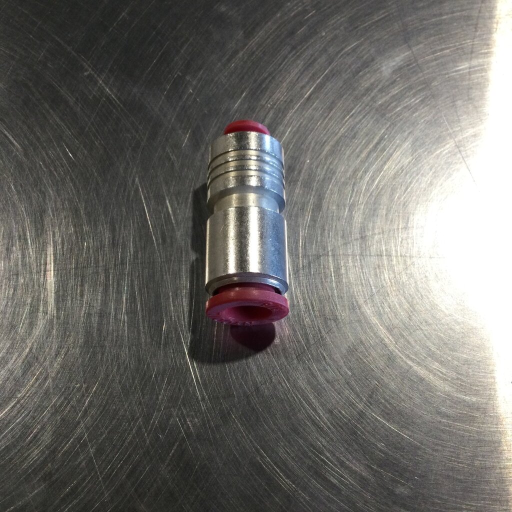 UNION REDUCER T3/8 X T1/4