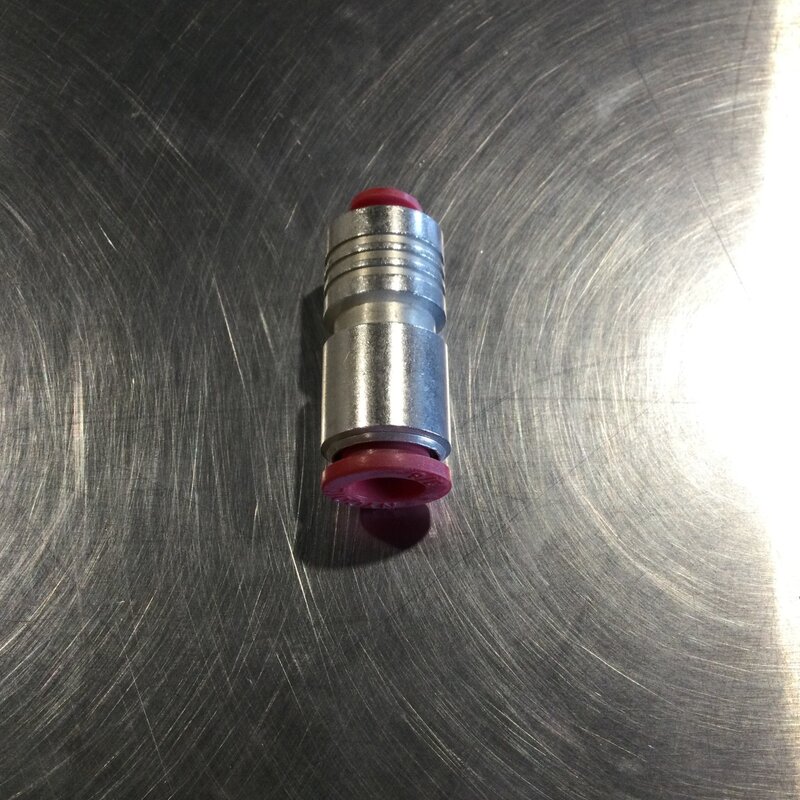 UNION REDUCER T3/8 X T1/4