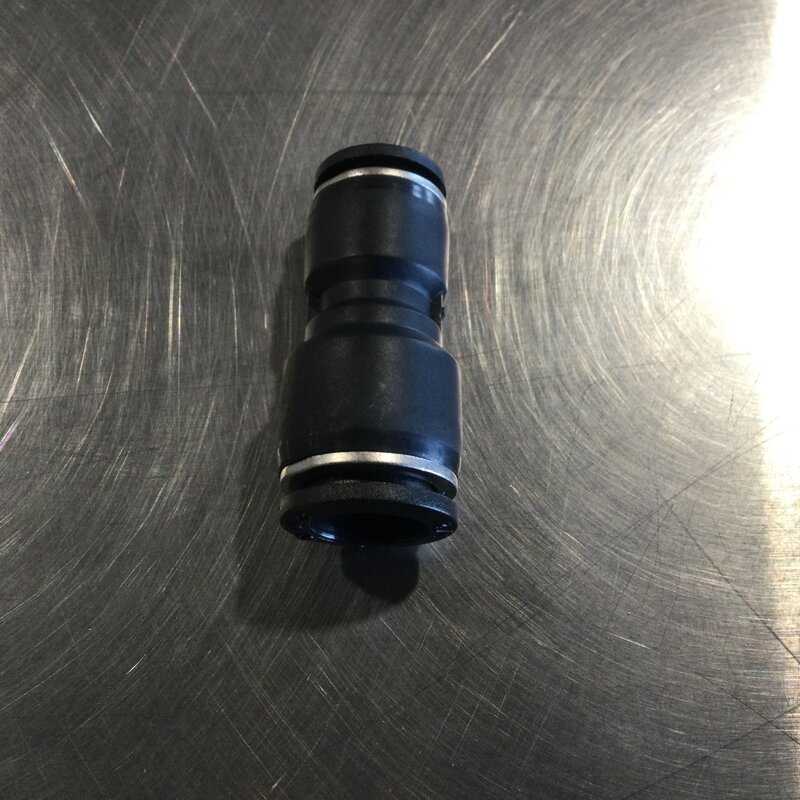 AIR FITTING STRAIGHT REDUCING T1/2 X T3/8