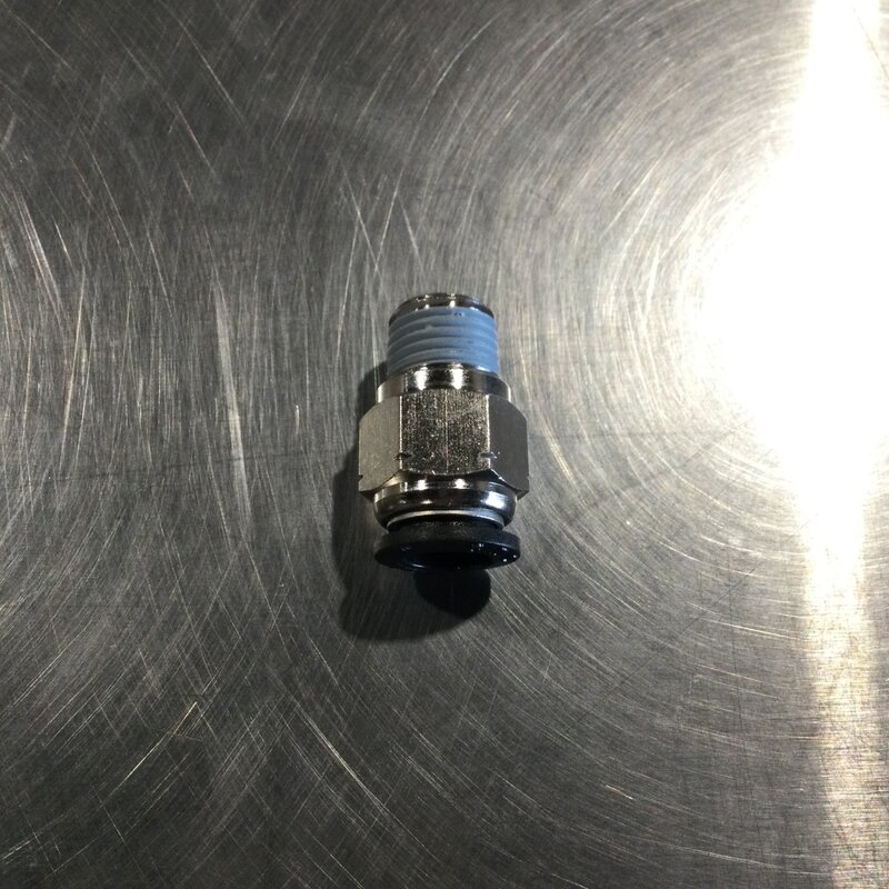 AIR FITTING STRAIGHT T3/8 X 1/4 MPT