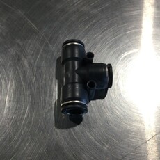 AIR FITTING TEE UNION T1/2